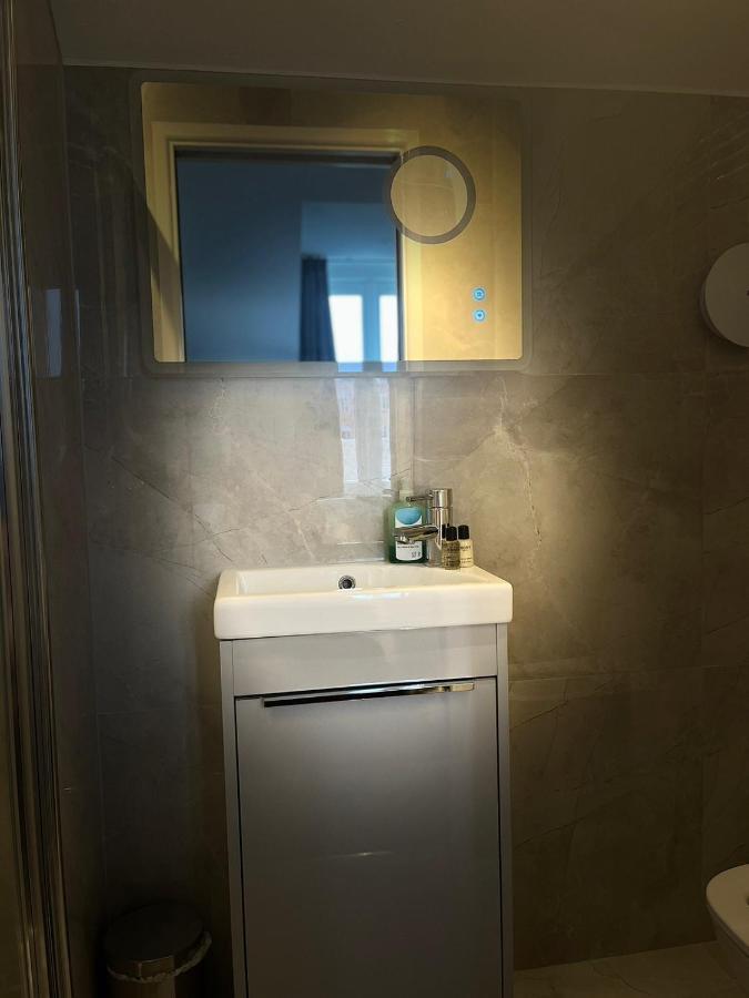Terrace House Hotel เลมิงตันสปา ภายนอก รูปภาพ